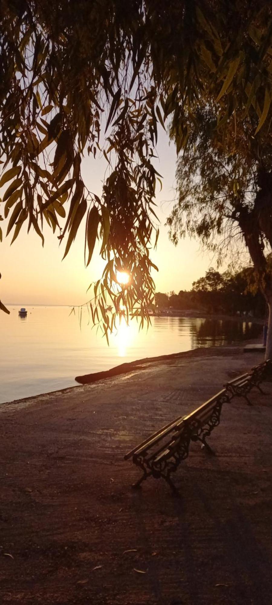 Moukas Seaside Apartments Romantico Selianítika المظهر الخارجي الصورة